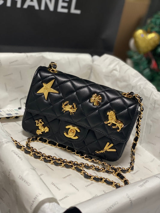 2026 Animal Gold Charm Flap Bag Lambskin