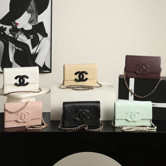 2026 Wallet on Chain 19cm Lambskin