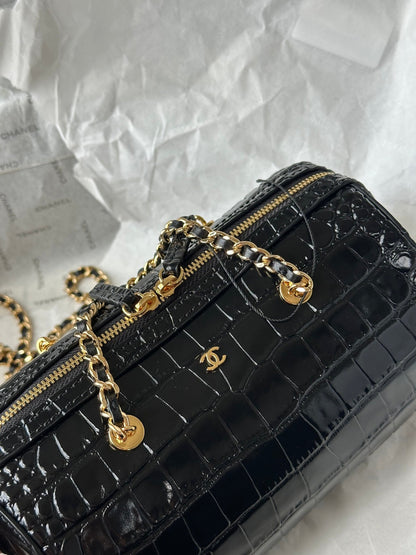 Chanel 2026 Crocodile Embossed Bowling Bag 18.5cm Leather