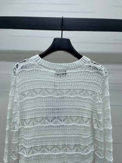 C 25 Spring/Summer Lace-Patterned Knit Long-Sleeve Top