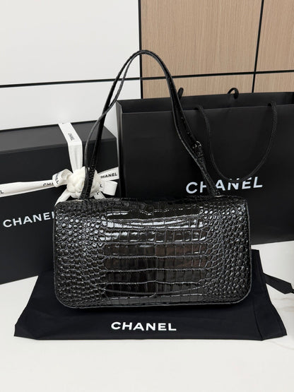 Chanel 2026 Crocodile-embossed Bag 32cm Black Leather Silver Hardware