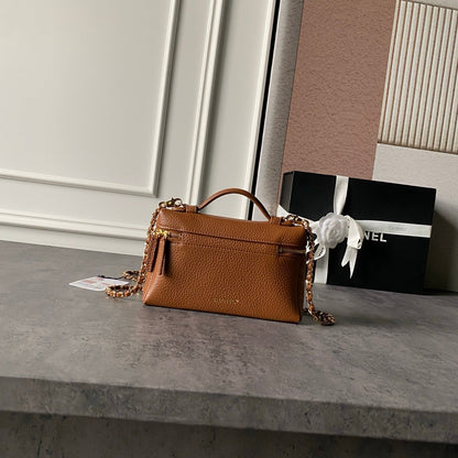 Chanel 2026 Vanity Bag 19.5cm Grained Calfskin