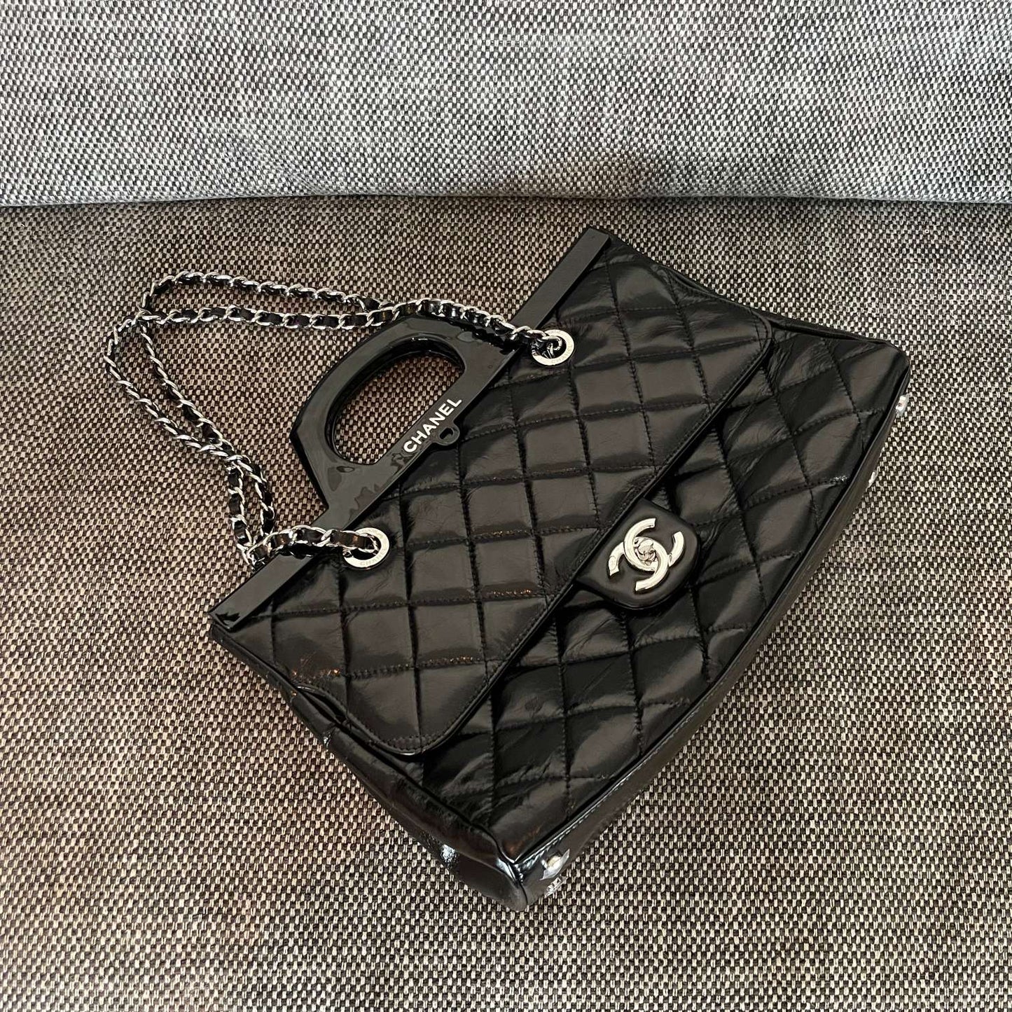Chanel 2026 CC Delivery Tote Bag 30cm Black Glossy Calfskin