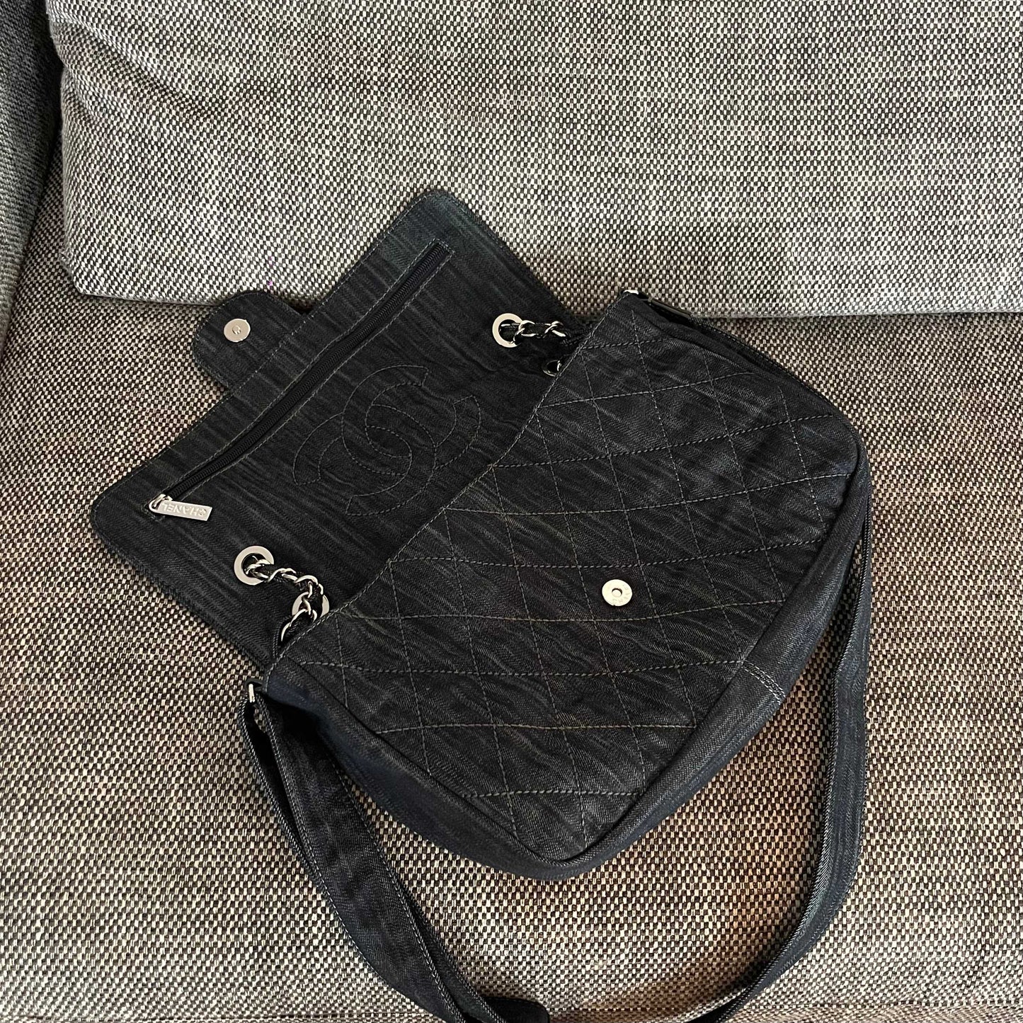 Chanel 2026 Stretch Spirit Messenger Bag Black Denim