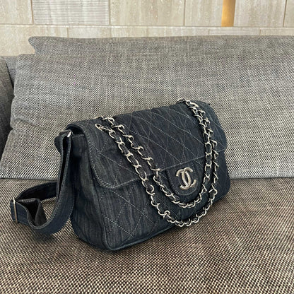 Chanel 2026 Stretch Spirit Messenger Bag Black Denim