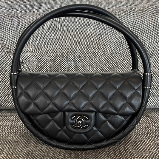 2026 Hula Hoop Bag 24cm Black Quilted Lambskin