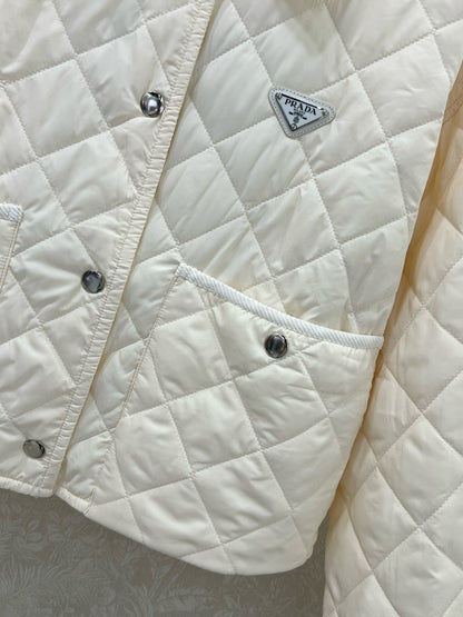 P 25 new autumn and winter diamond short cotton coat!