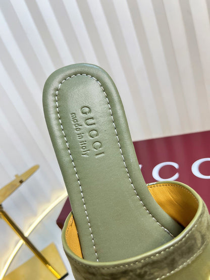 25 Horsebit Sandals 10mm Dark Green Suede Sheepskin 294651