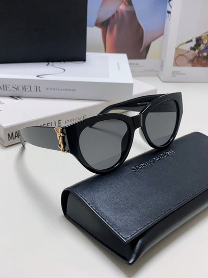 YSL CAT-EYE SUNGLASSES IN BLACK ACETATE WITH GOLD LOGO DETAIL