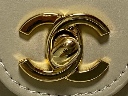 Chanel 2026 Flap Bag 17cm Lambskin Gold Hardware