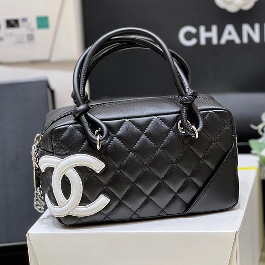 2026 Cambon Ligne Bag 21cm Black White Quilted Lambskin