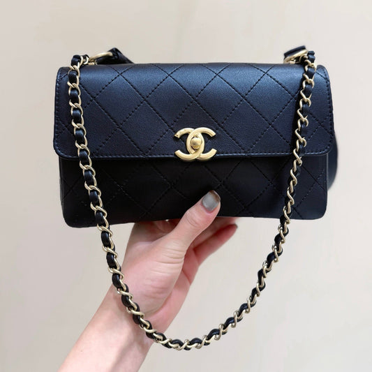 2026 Double Straps Bag 22.5cm Black Lambskin