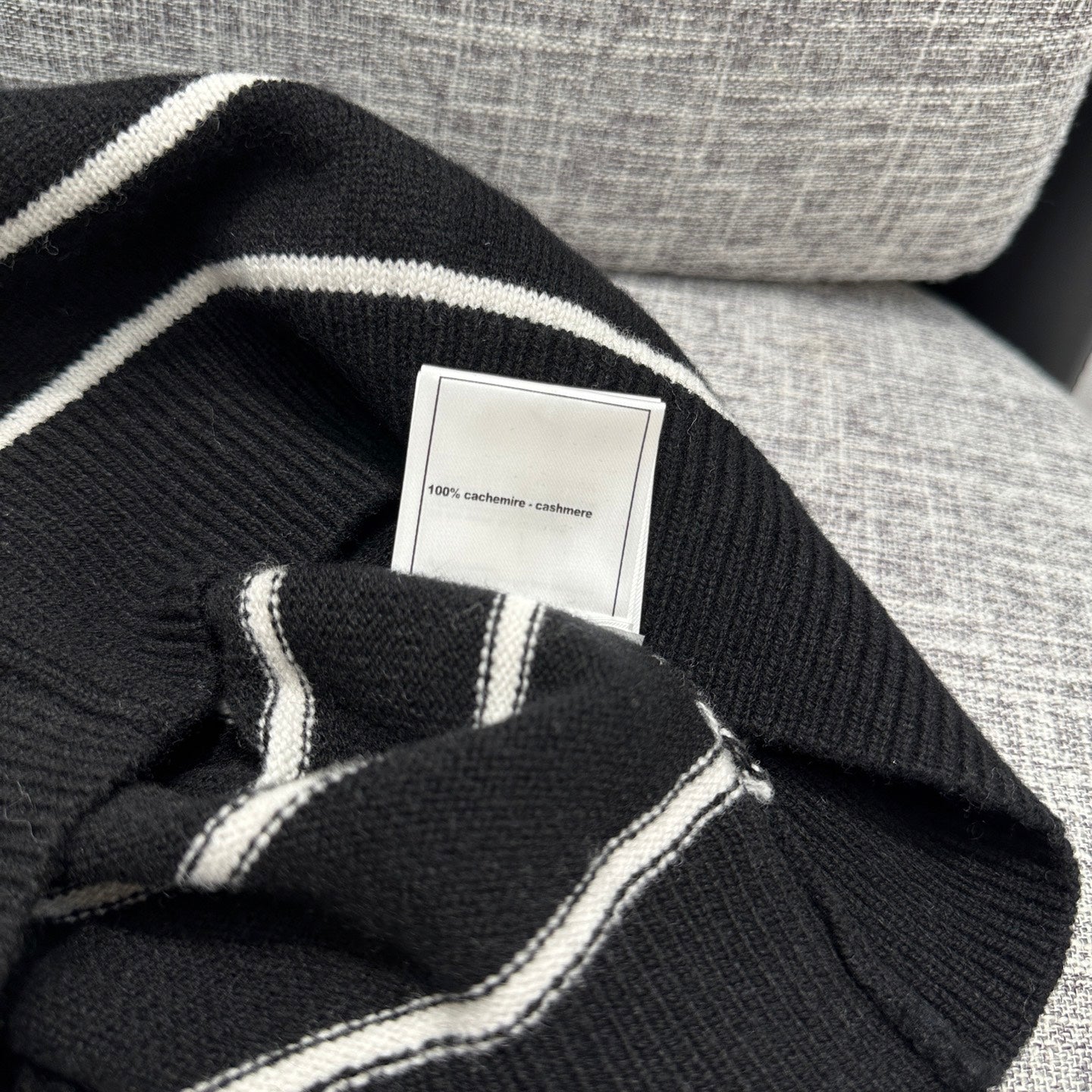 25ss knitted vest