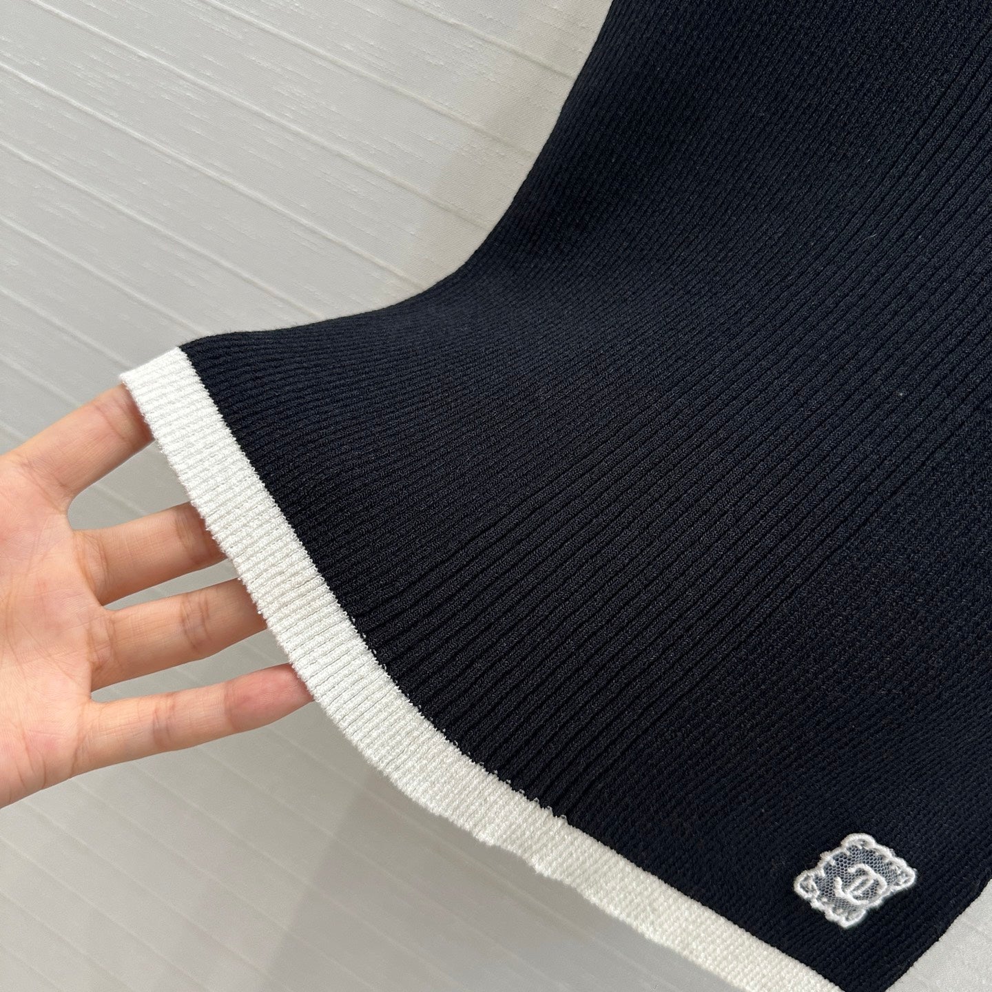 25ss knitted vest