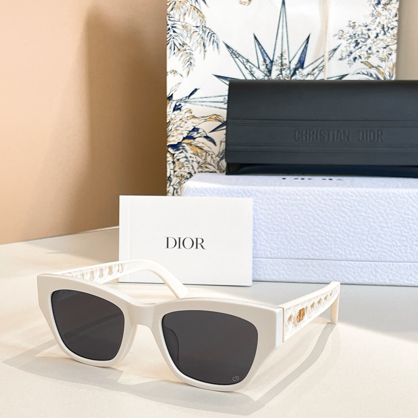 S2I sunglasses