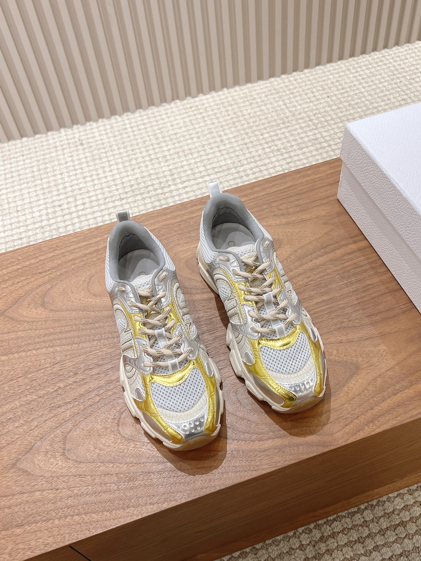 D chrono sneaker