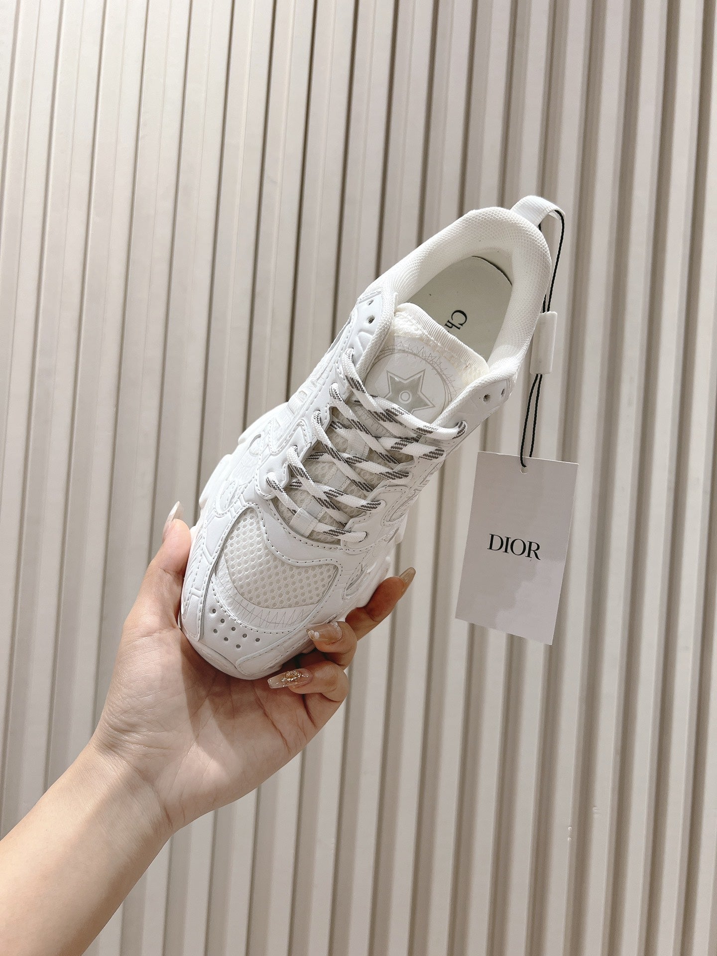 D chrono sneaker
