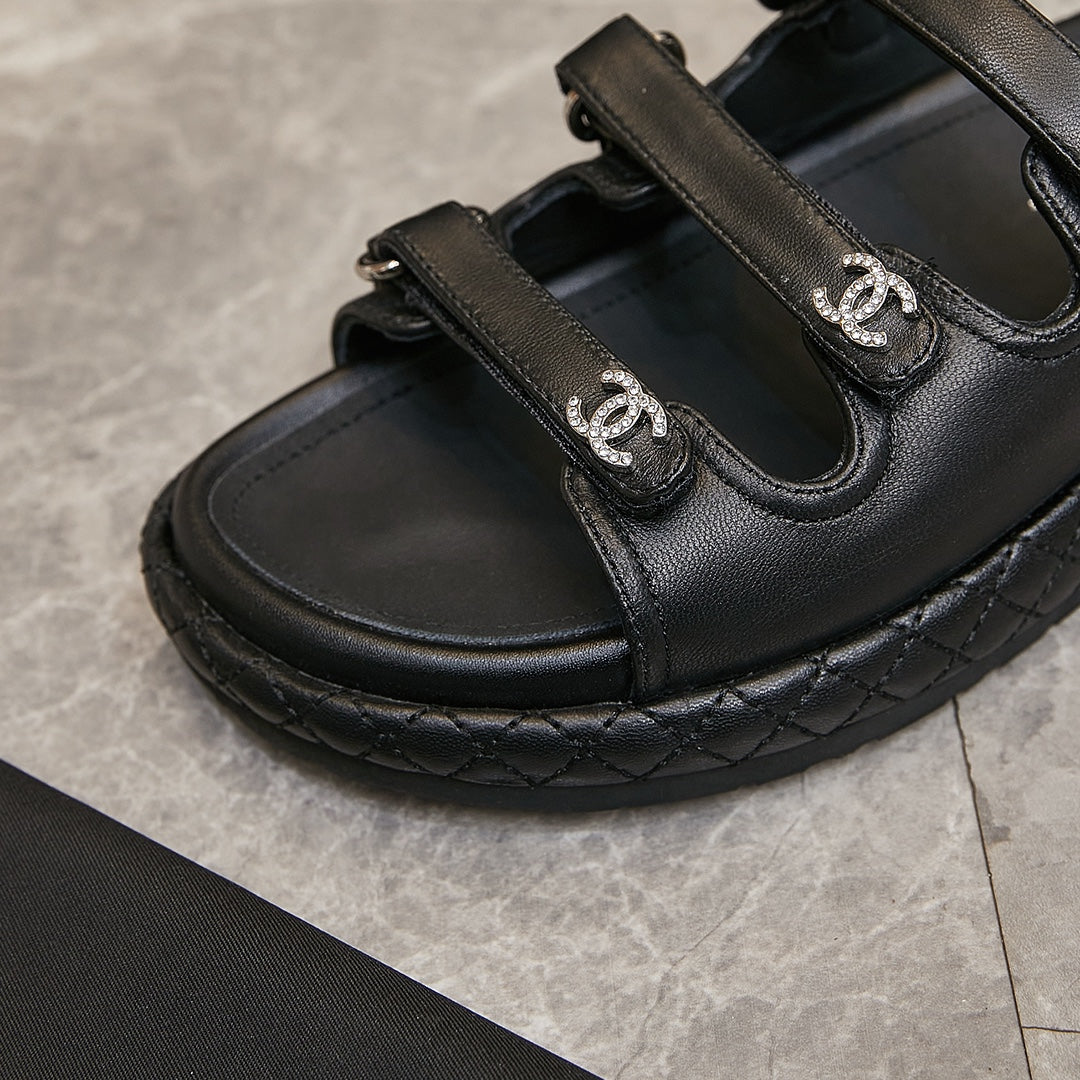 slippers