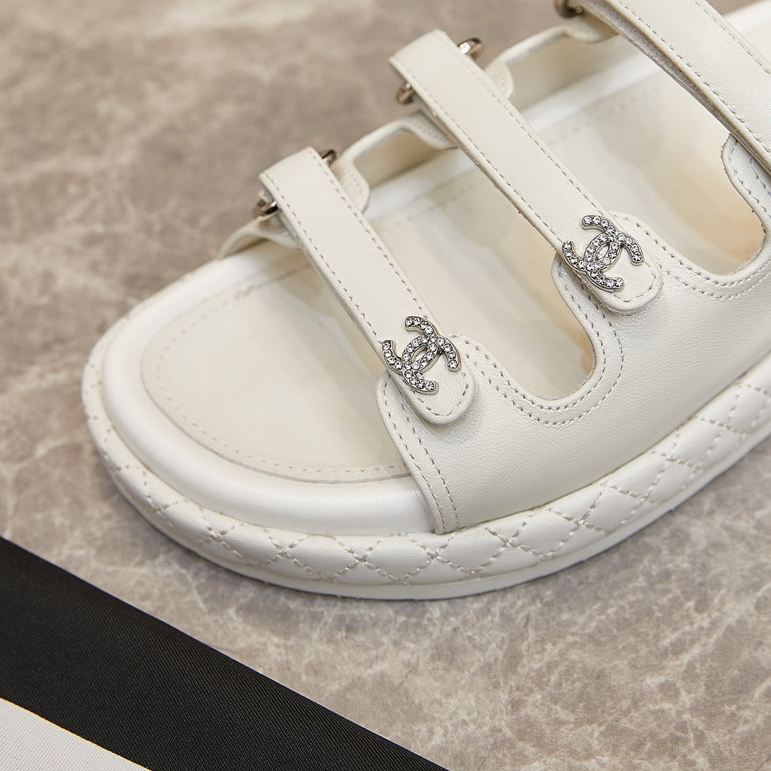 slippers