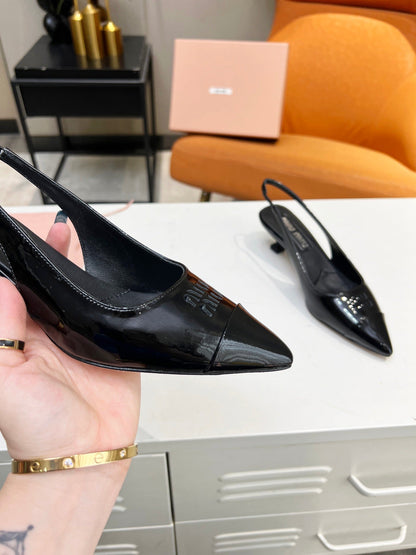Slingback pump