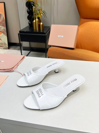 LEATHER SLIPPERS