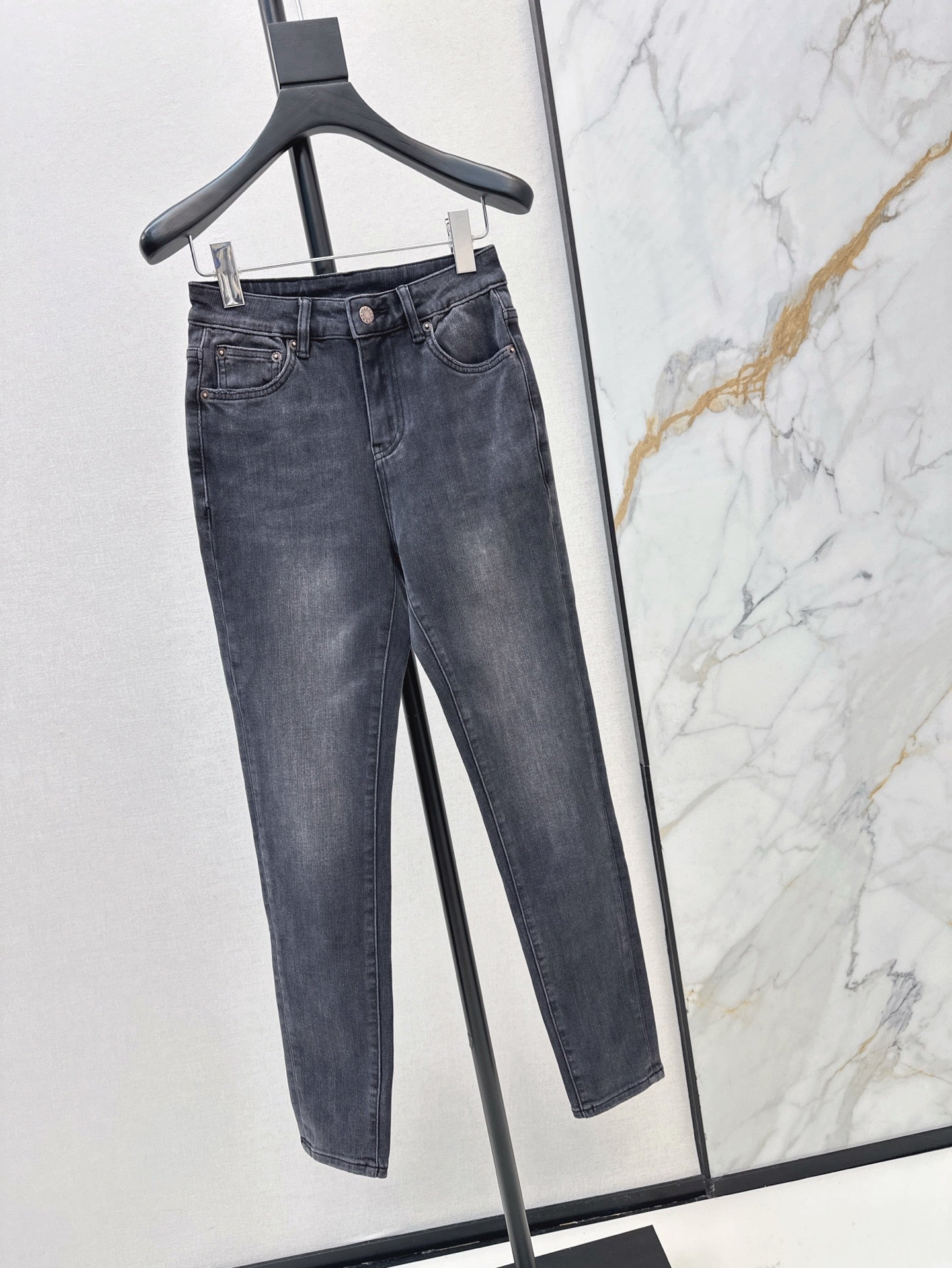 25ss embroidered jeans