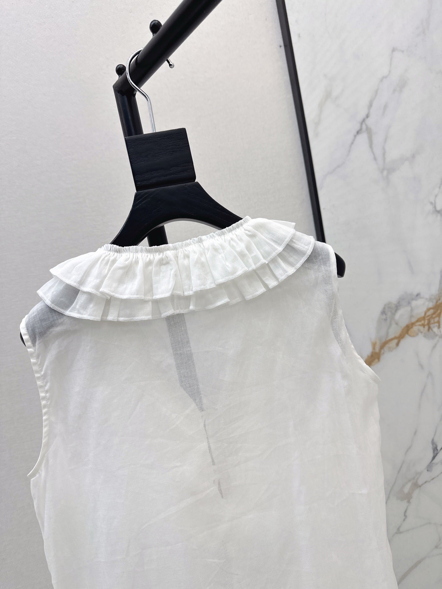 25ss linen ruffle vest