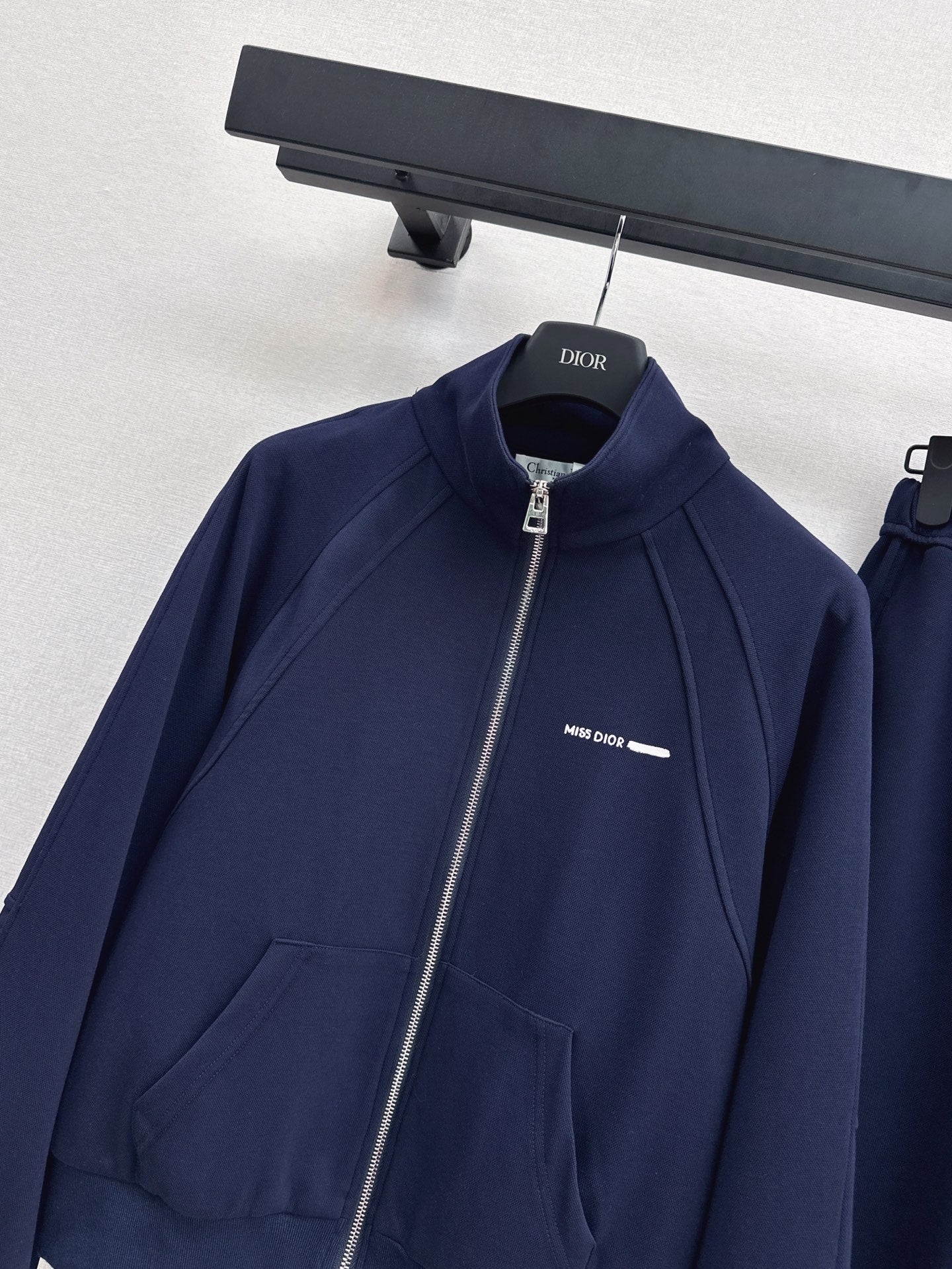 25ss tracksuit