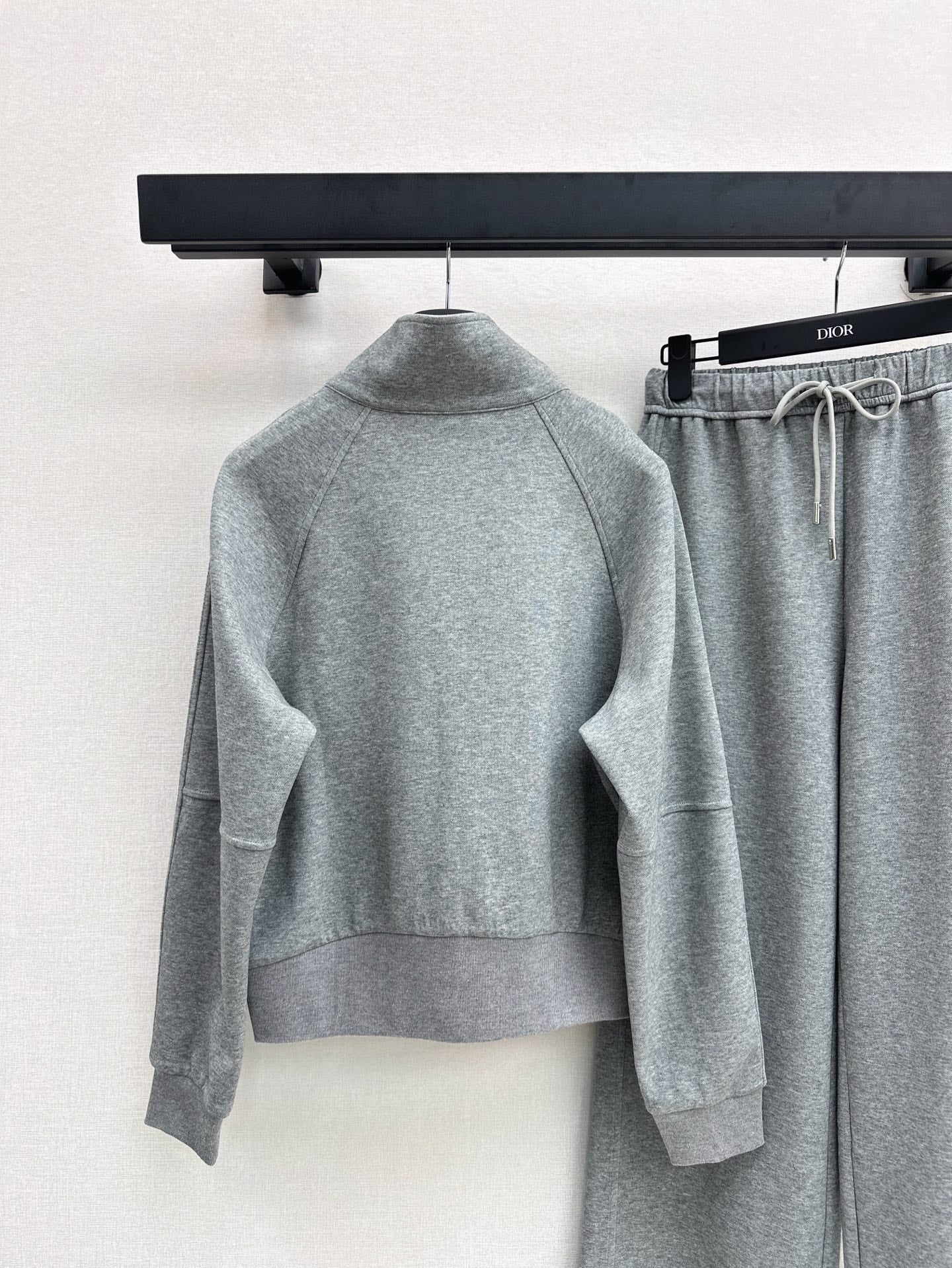 25ss tracksuit