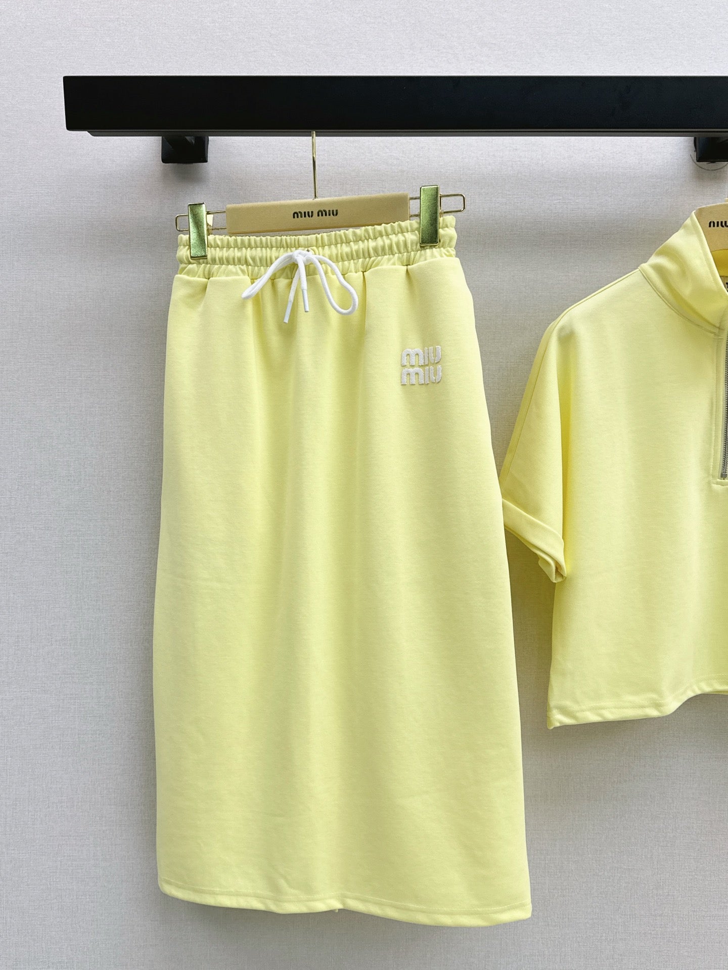 25ss skirt set