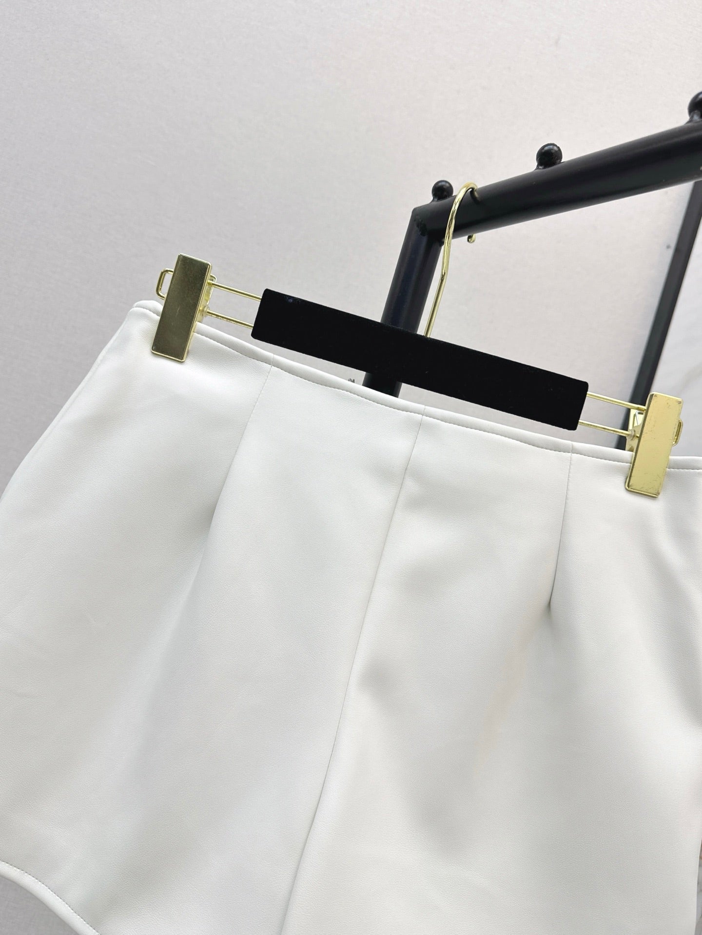 25ss pu short