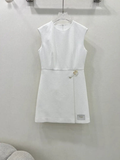 Elegant Brooch-Accented Brushed-Touch Dress
