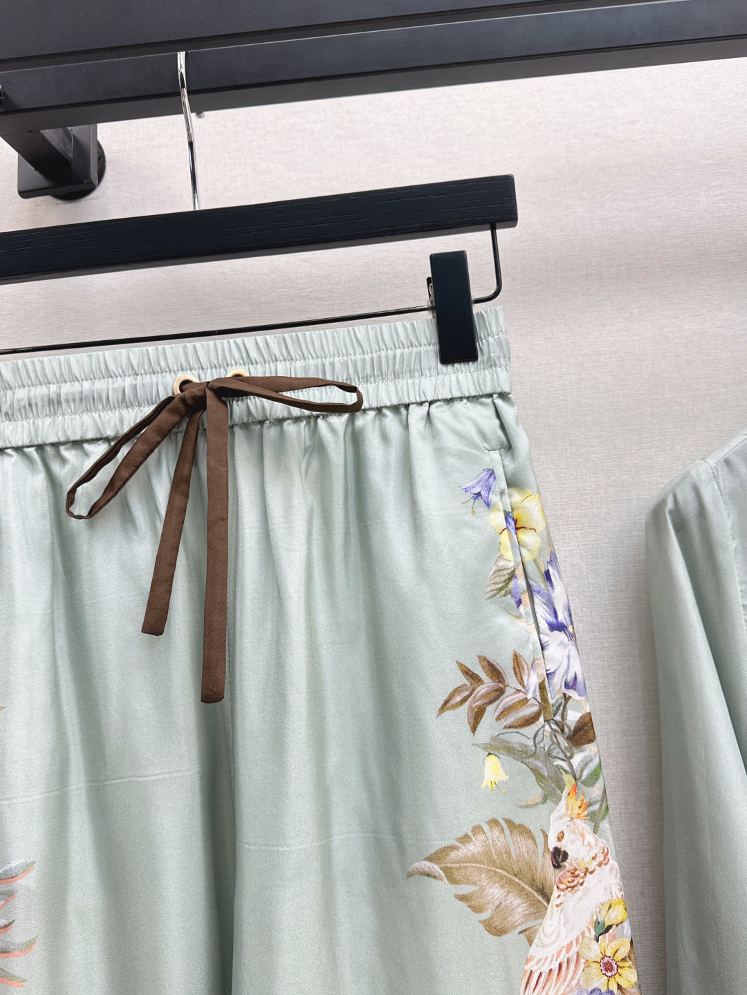 25ss silk pants