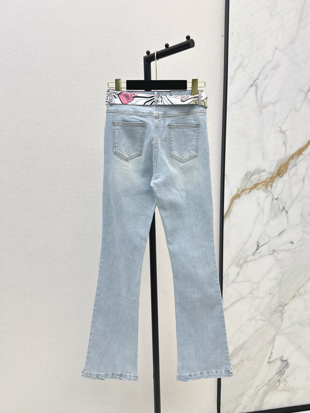 25ss scarf jeans