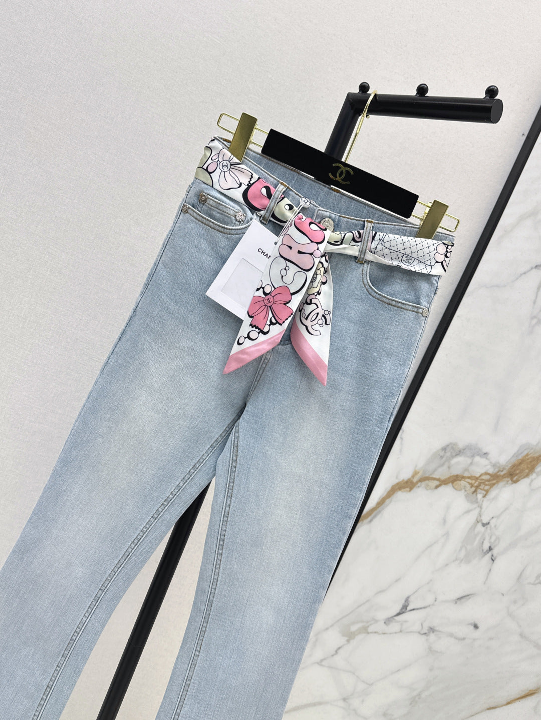 25ss scarf jeans