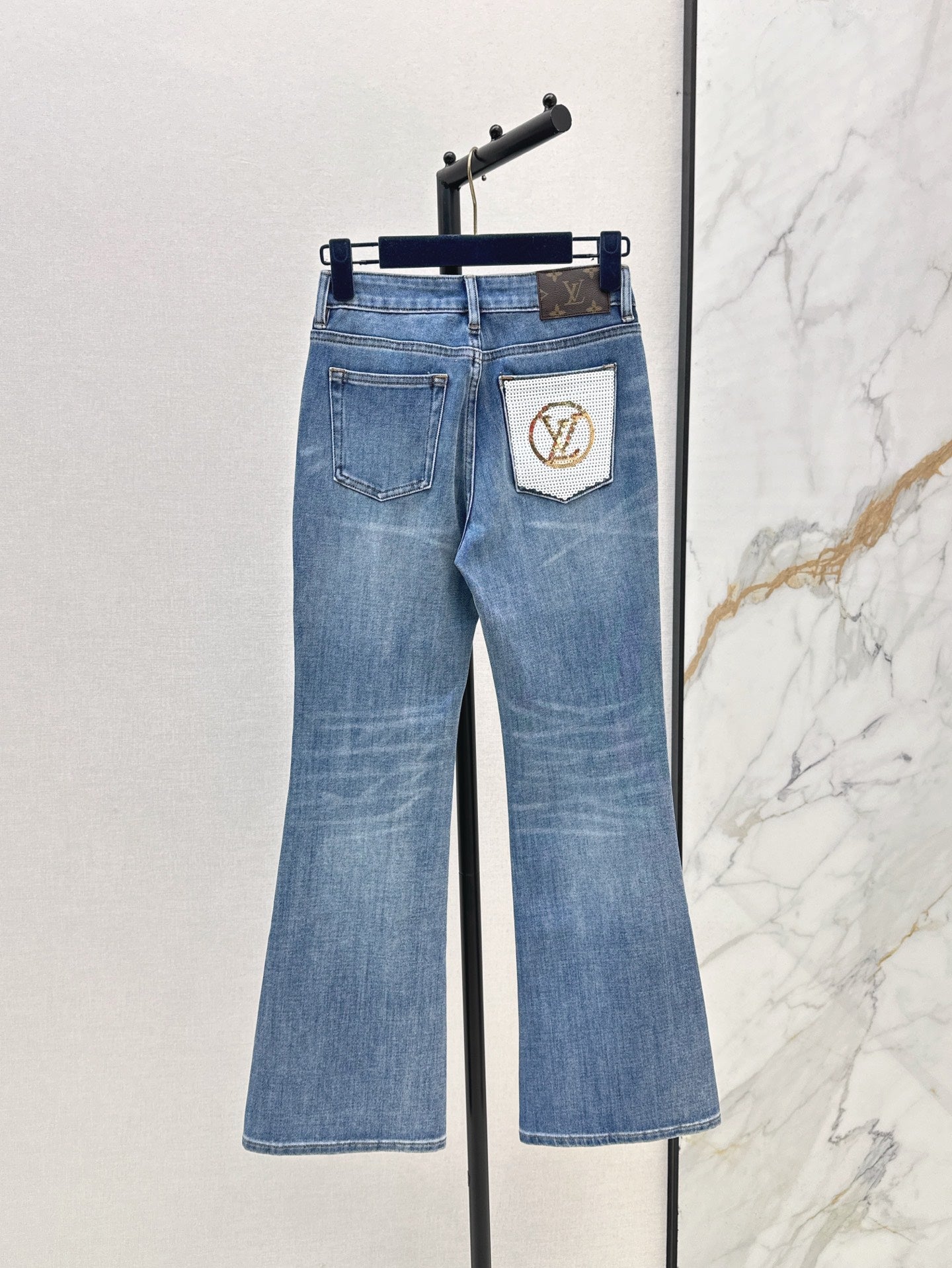 25ss flared jeans