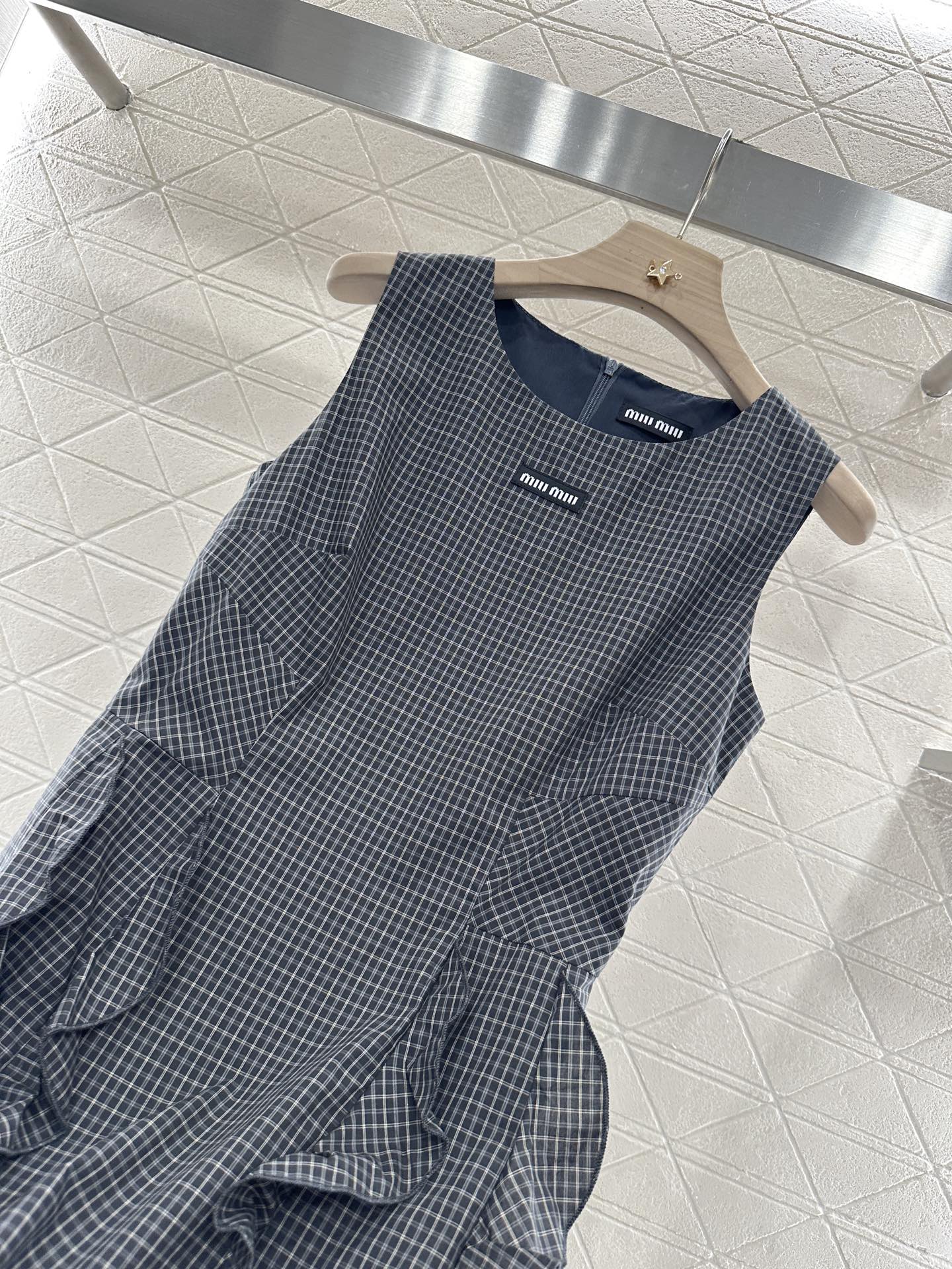 ♥2025 new product Plaid lace vest skirt