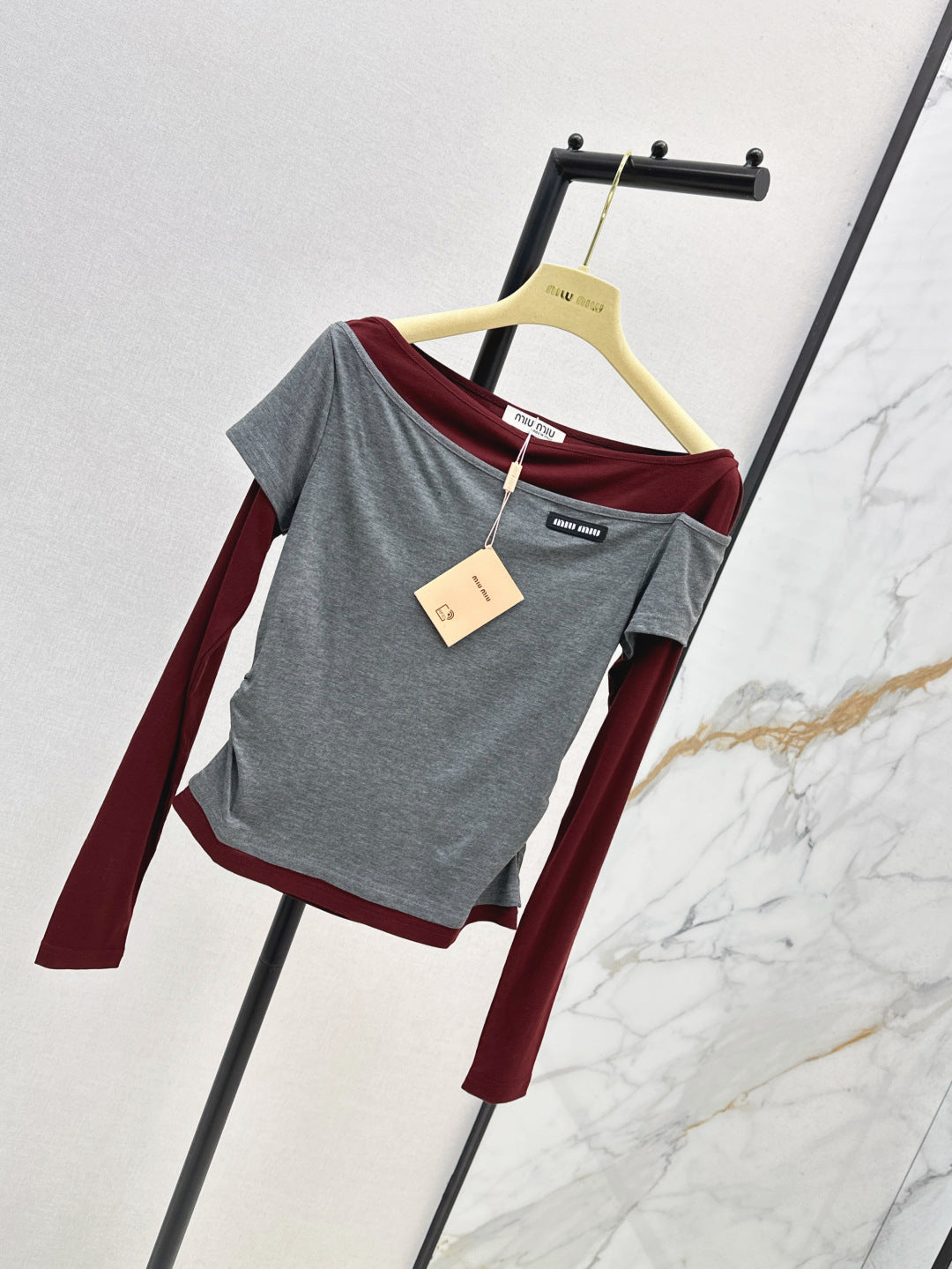 25fw off-shoulder shirt