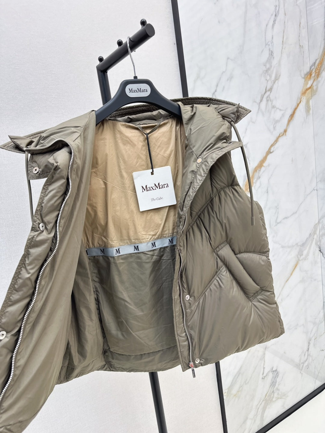 Max 25ss down vest
