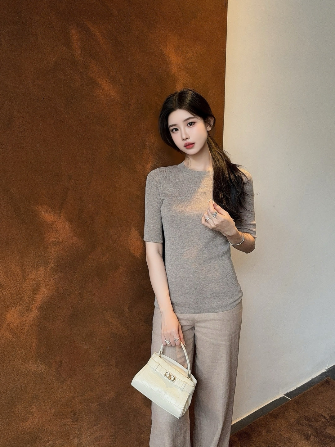 25fw knitted sweater