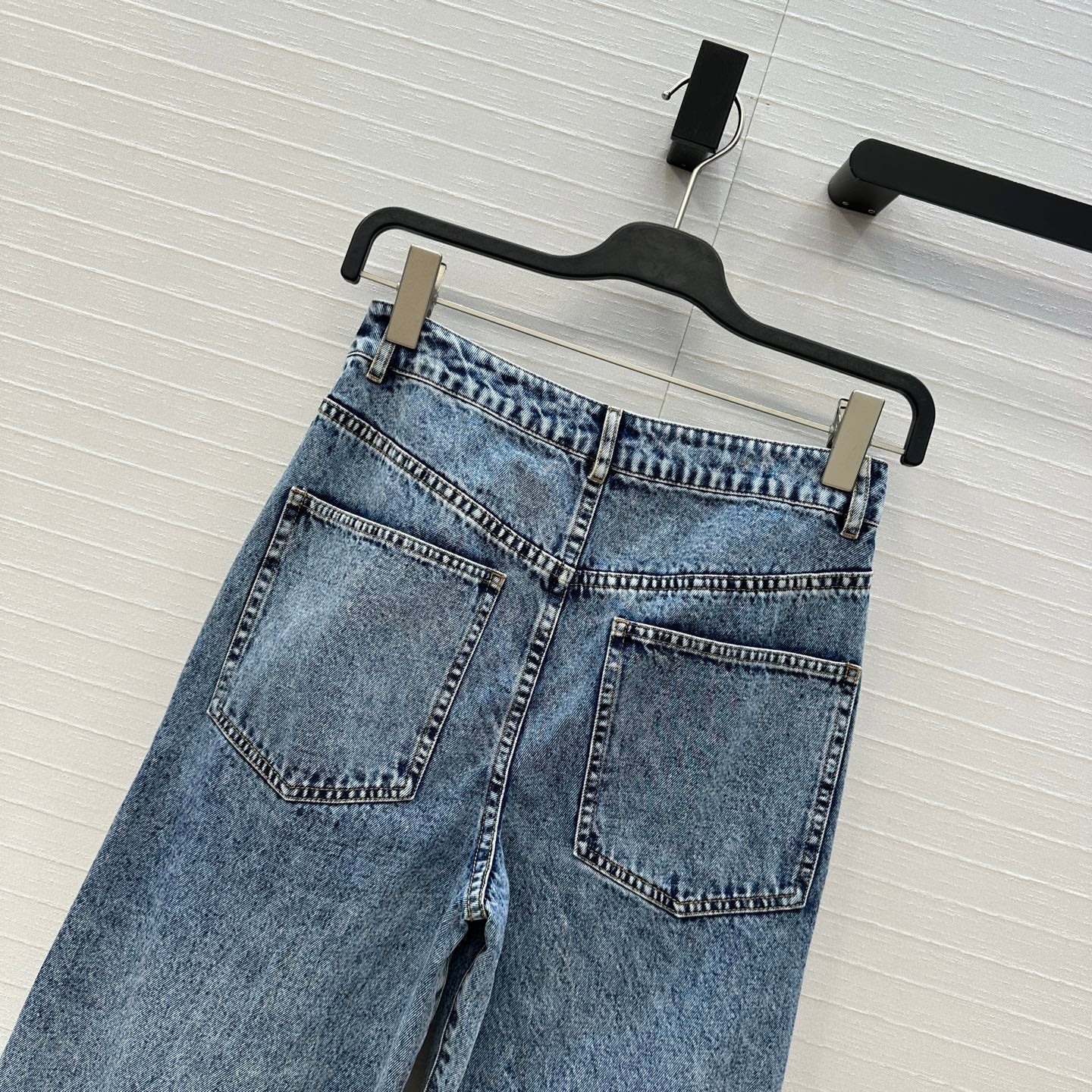 25fw ruffles jeans