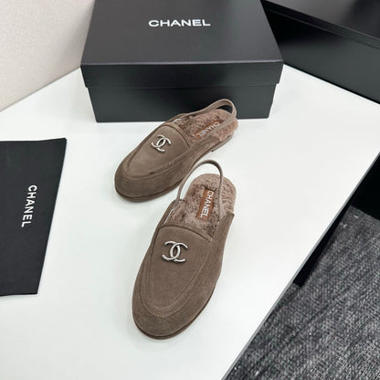 25 Casual suede slippers with fleece lining（KHAKI/BLACK/BROWN/BEIGI）