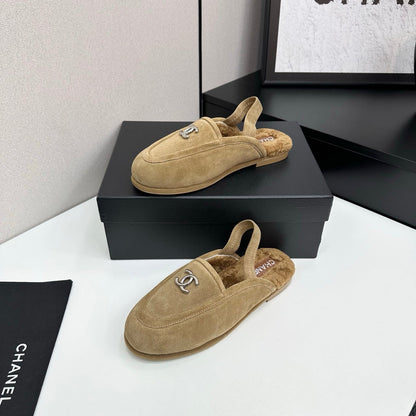 25 Casual suede slippers with fleece lining（KHAKI/BLACK/BROWN/BEIGI）