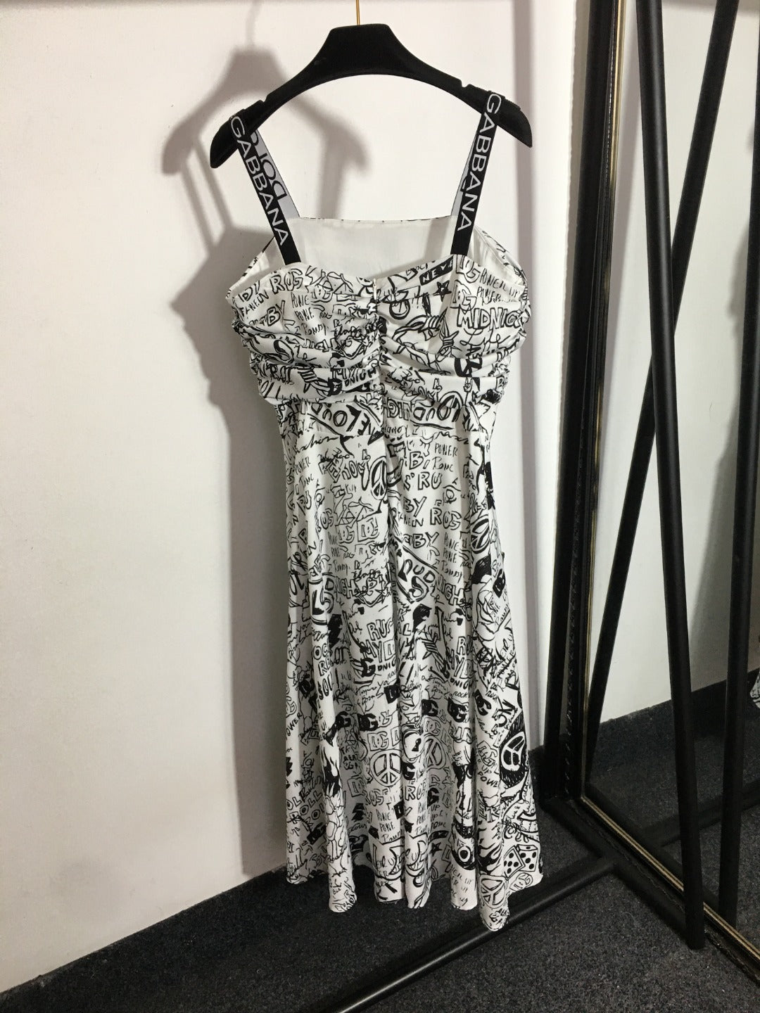 25 New Printed Tube Top Suspender Dress