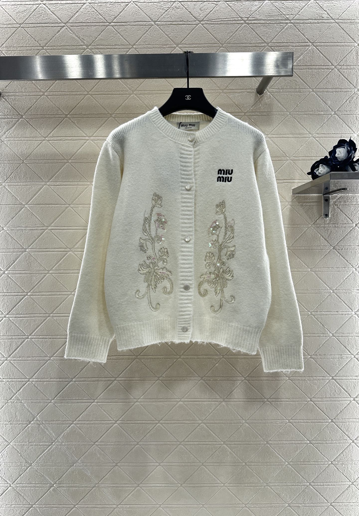 25fw new round neck embroidered knitted cardigan