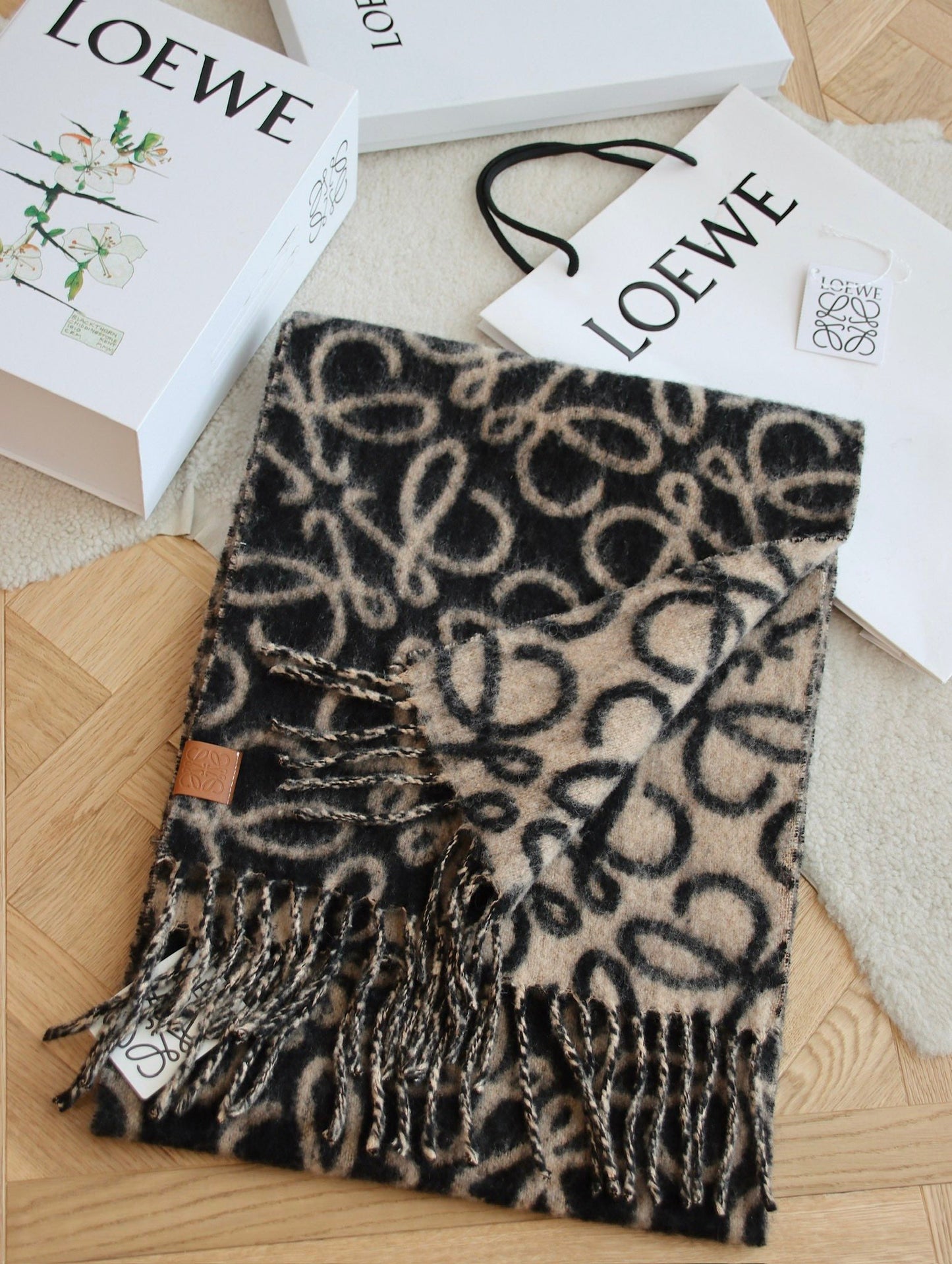 New wool mohair scarf