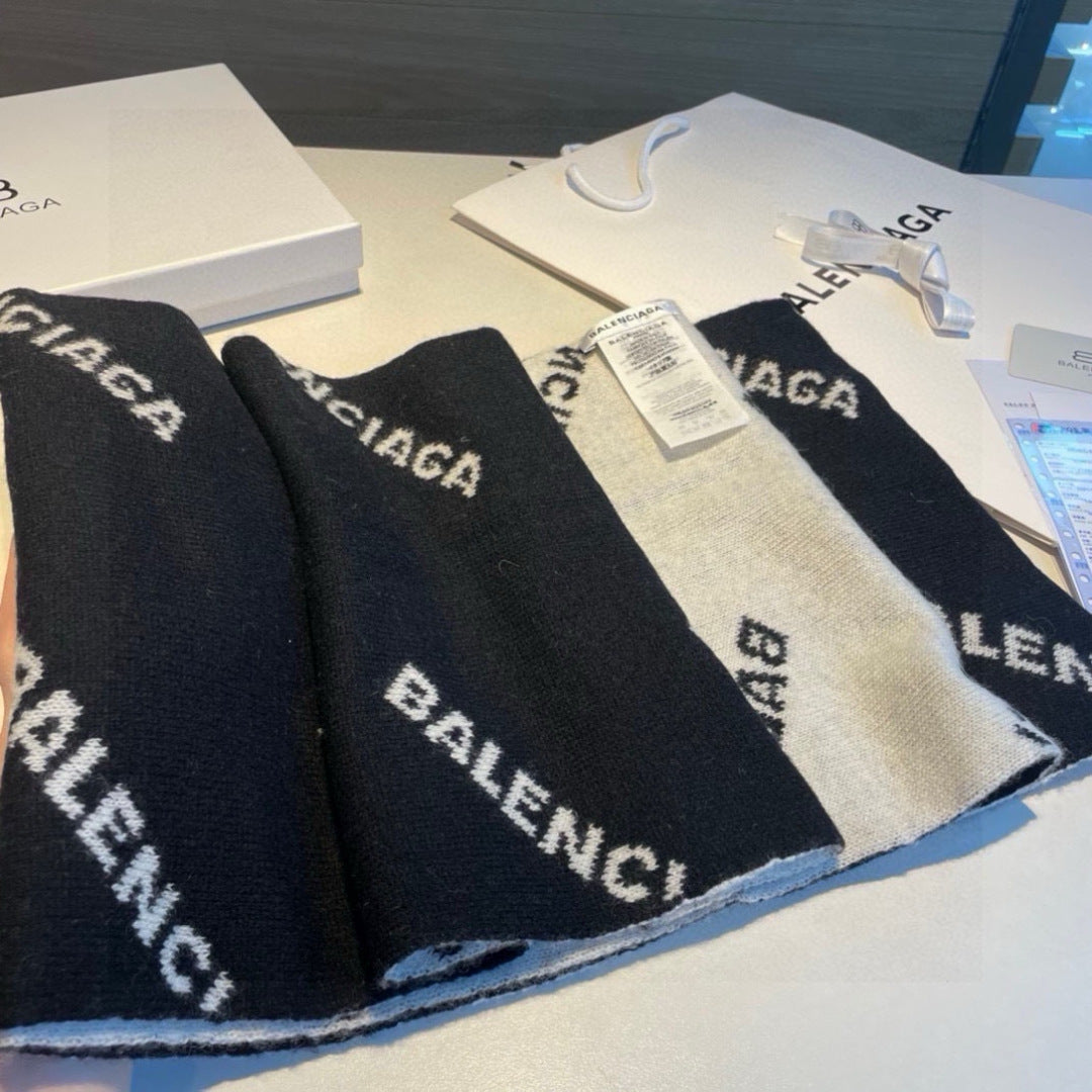 25 new cashmere scarves