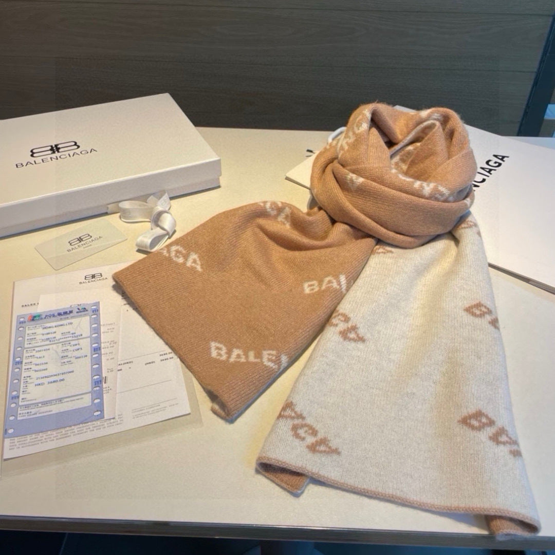 25 new cashmere scarves