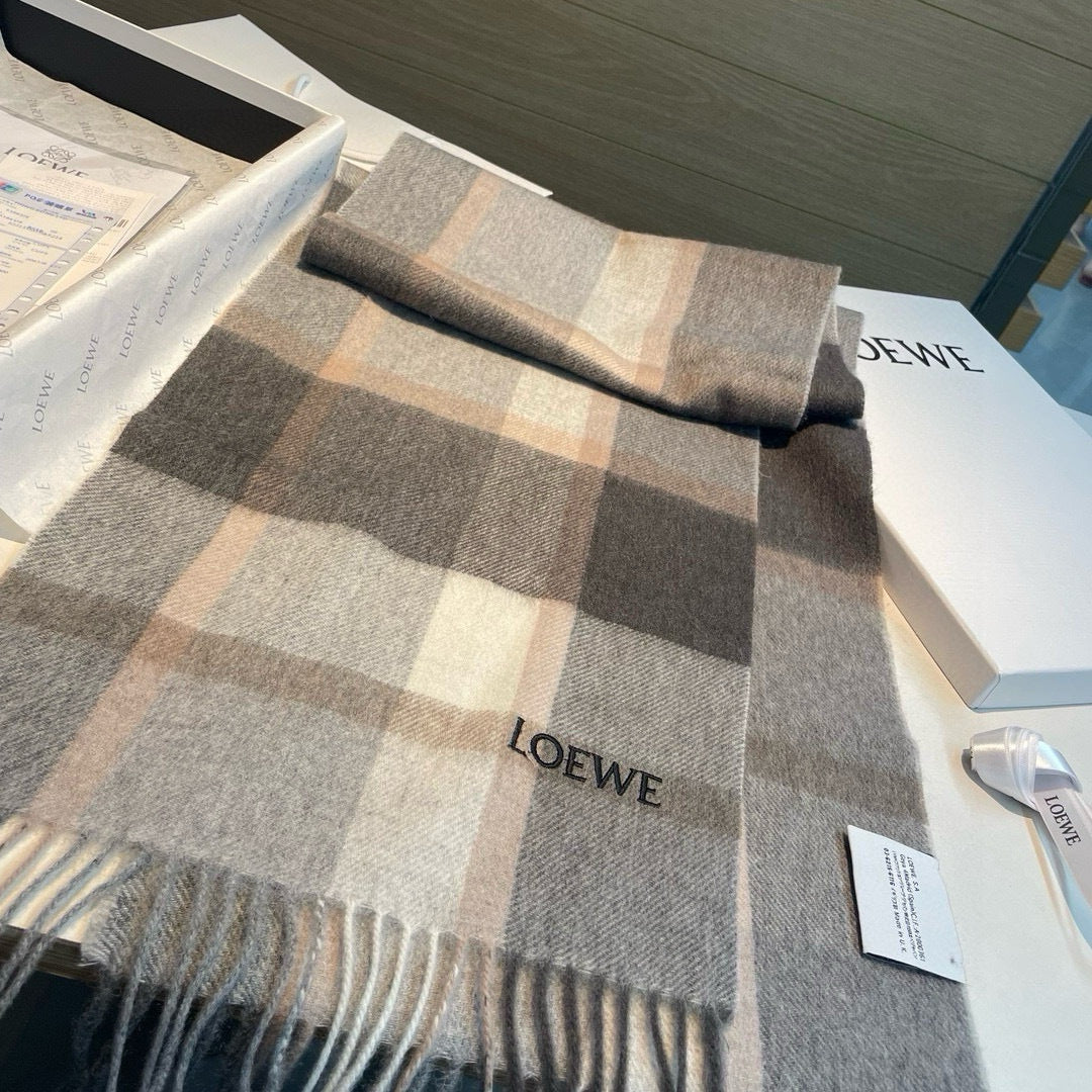 25 new plaid color matching scarf