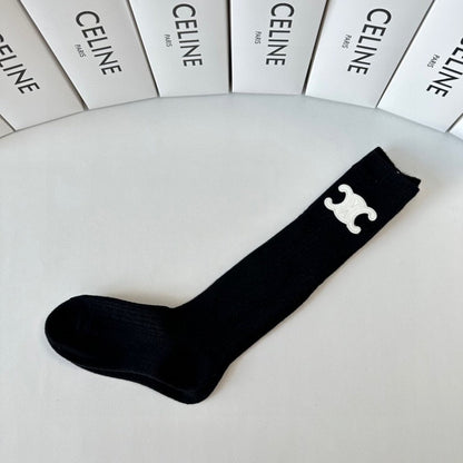 New double-needle cashmere socks